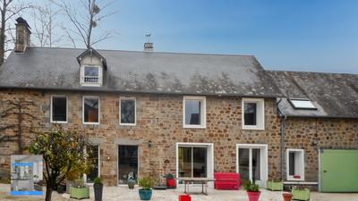 Corps de ferme - 207 m² - 9 pièces