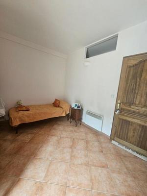 Villa - 345 m² - 14 pièces