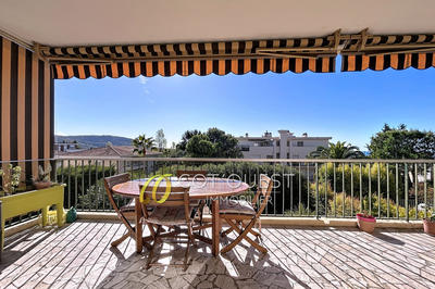 Appartement - 103 m² - 4 pièces