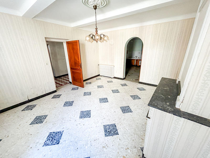 Immeuble - 7 pièces