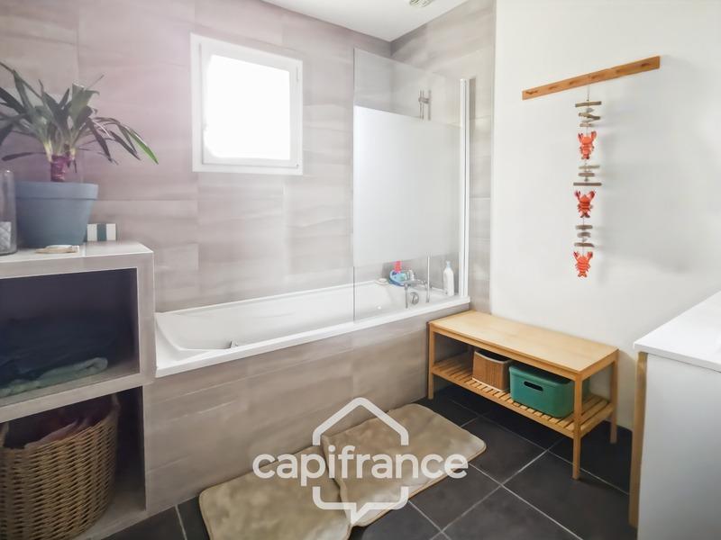 Maison - 180 m² - 7 pièces