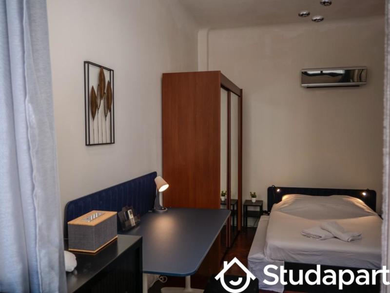 Chambre - 11 m² - 1 pièce