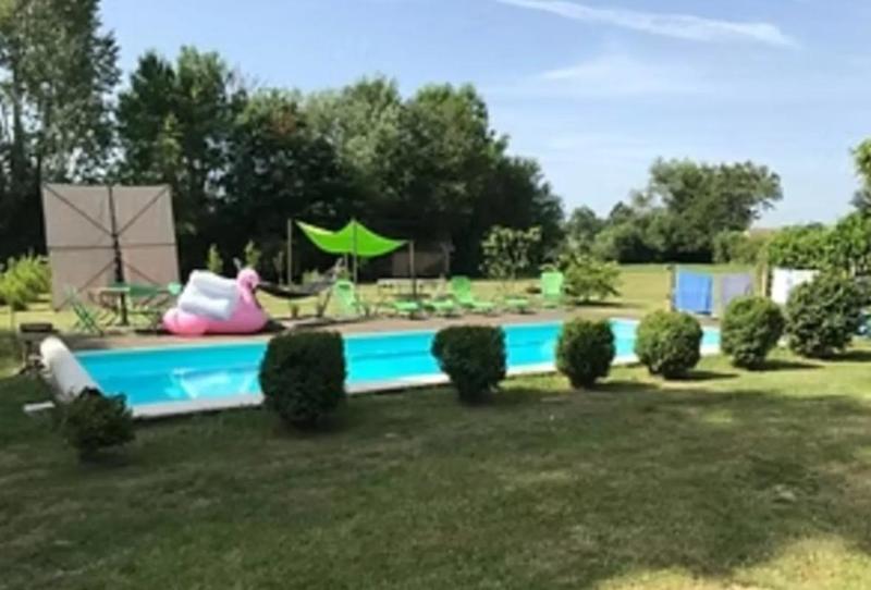 Chaumière - 190 m² - 11 pièces