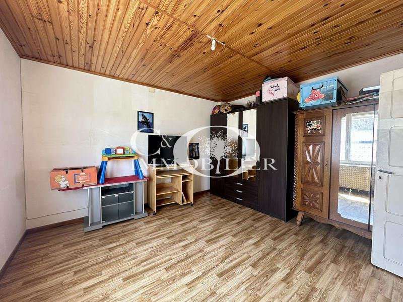 Maison - 183 m² - 6 pièces