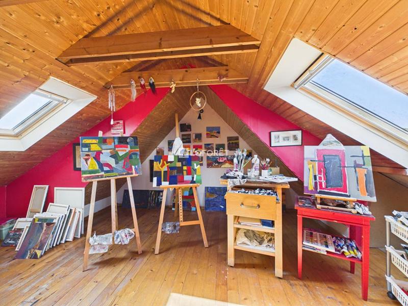 Maison - 205 m² - 8 pièces