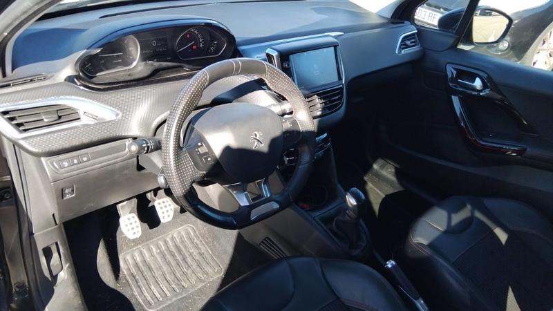 Peugeot 208 I 1.2 PureTech 110 Gt-Line