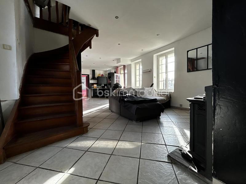 Maison - 82 m² - 6 pièces