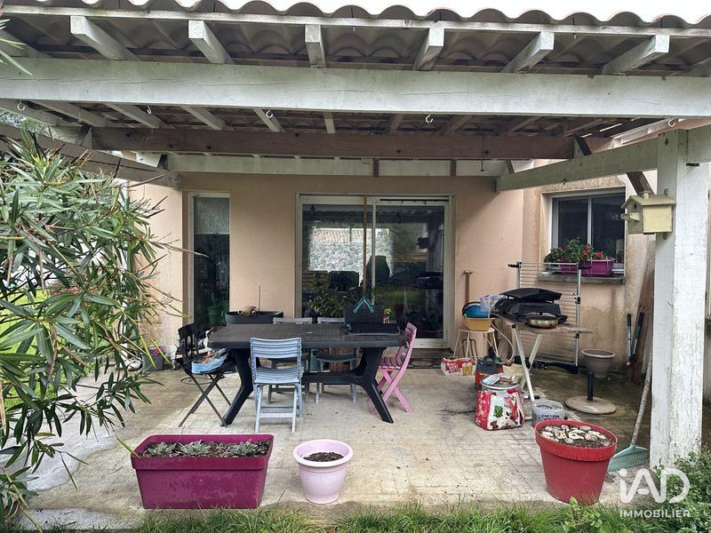 Maison - 200 m² - 5 pièces