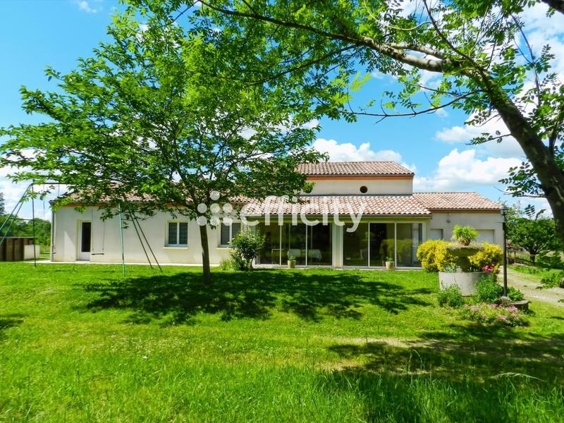 Maison - 178 m² - 7 pièces