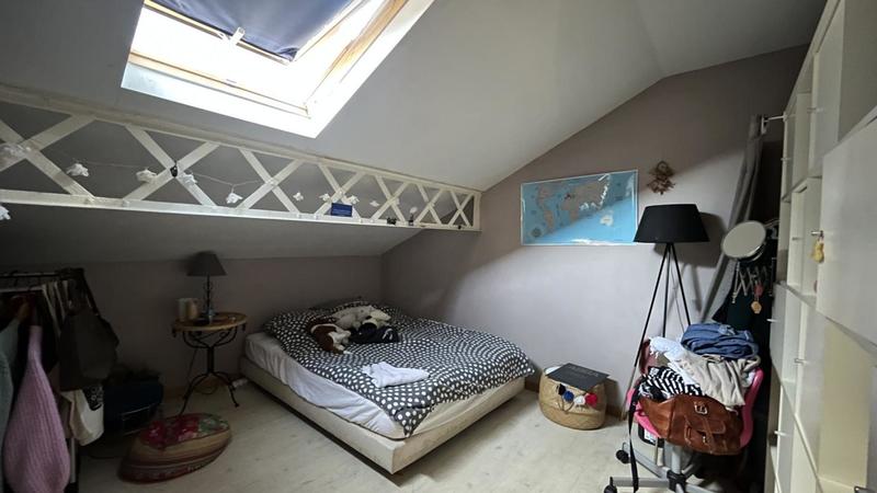 Maison - 250 m² - 7 pièces