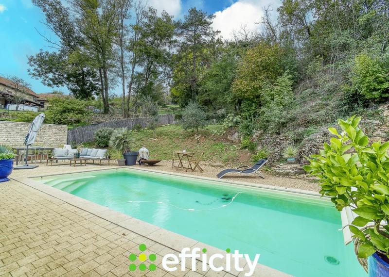 Villa - 90 m² - 5 pièces