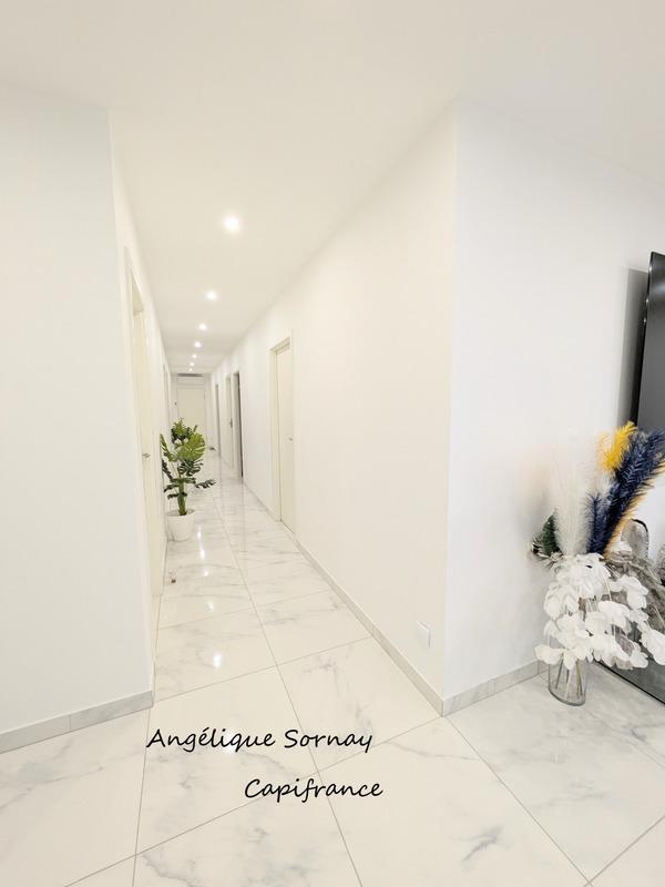 Maison - 160 m² - 7 pièces