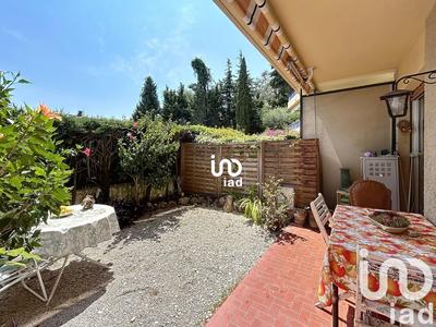 Studio - 25 m² - 1 pièce