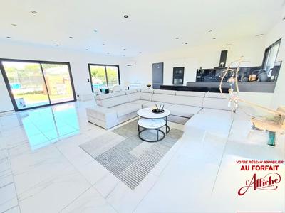 Maison - 126 m² - 4 pièces