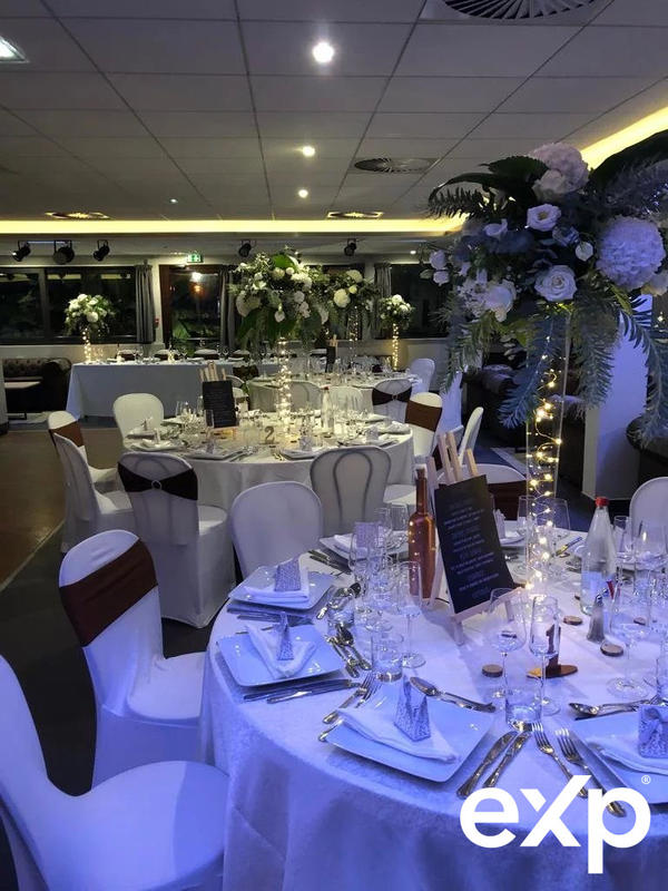 Fonds de commerce - Magasins - 900 m²