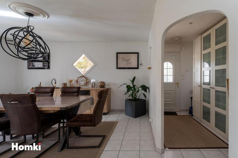 Propriété - 138 m² - 5 pièces