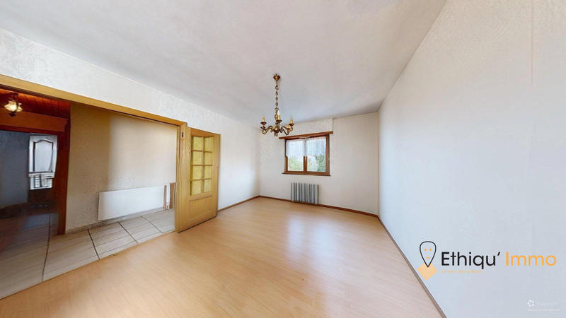 Maison - 115 m² - 6 pièces