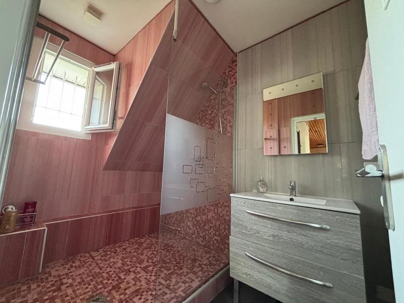 Maison - 196 m² - 6 pièces