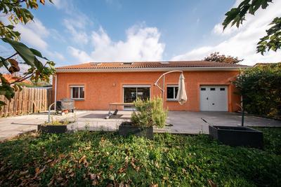 Maison - 170 m² - 7 pièces