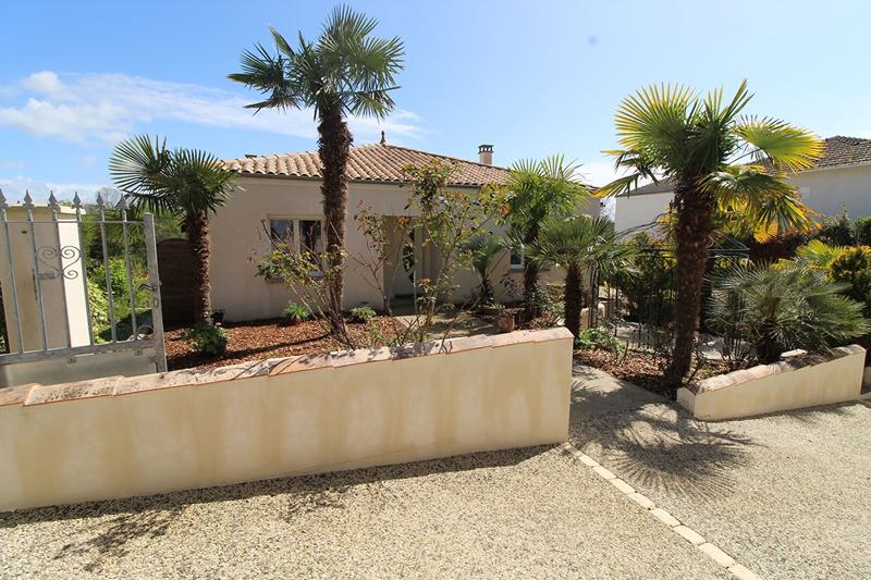 Maison - 224 m² - 5 pièces