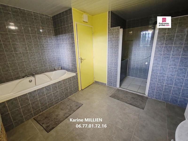 Maison - 151 m² - 6 pièces