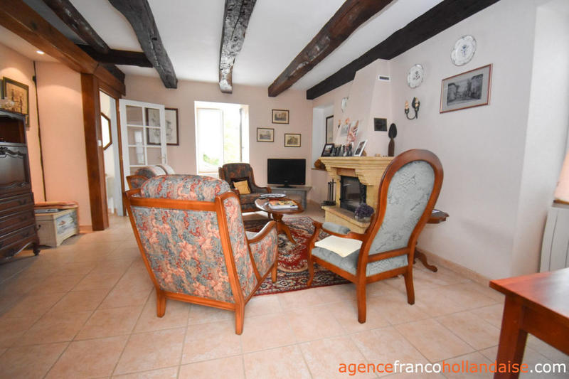 Maison jumelée - 145 m² - 6 pièces