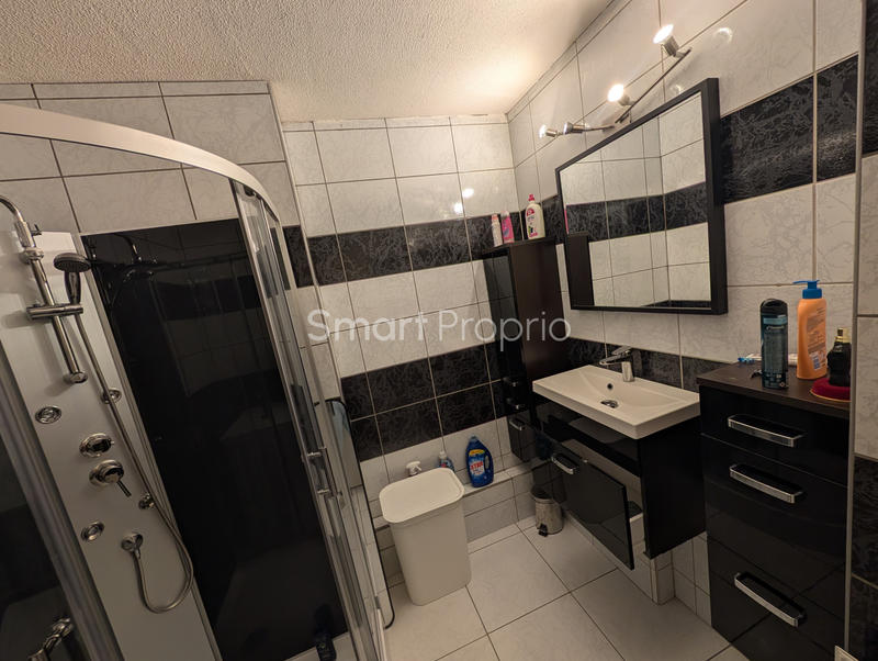 Appartement - 66 m² - 3 pièces