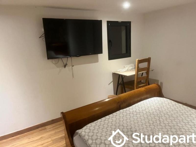 Chambre - 12 m² - 1 pièce