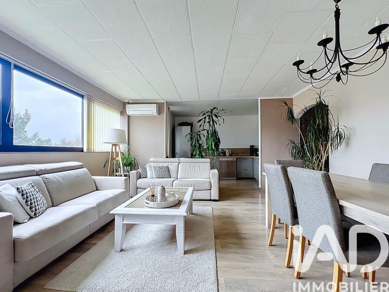 Appartement - 80 m² - 4 pièces