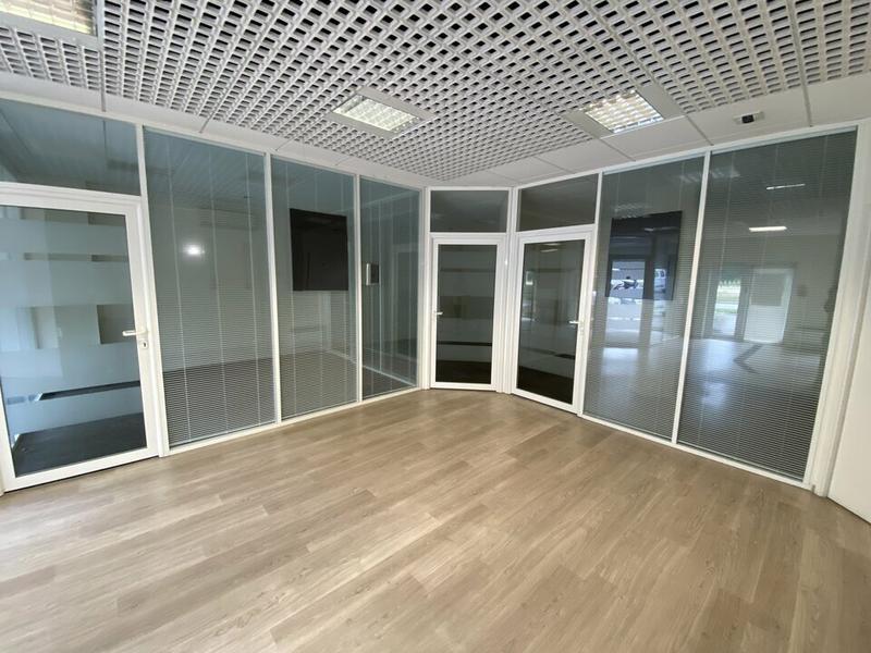 Bureau - 190 m²