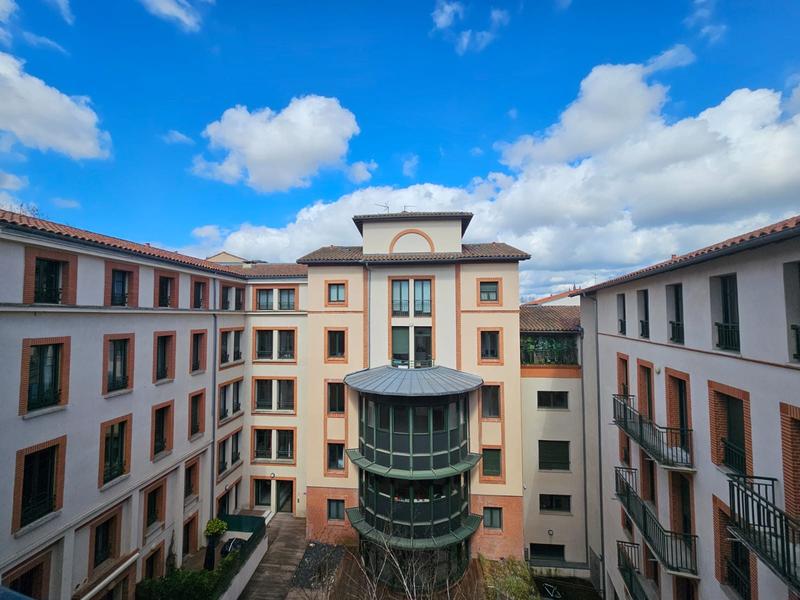 Appartement - 61 m² - 3 pièces