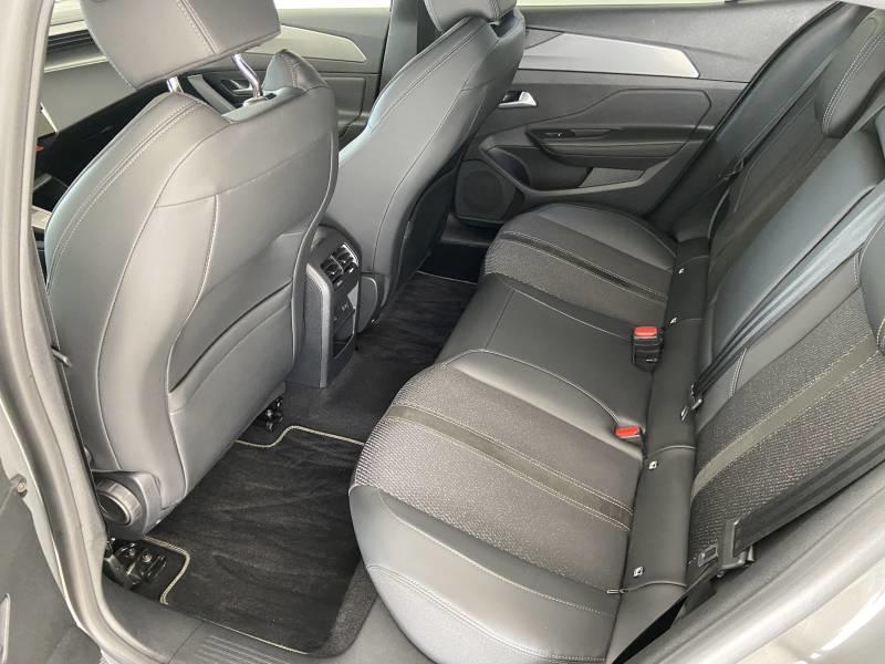 Peugeot 408 Hybrid 136 e-Dcs6 Gt