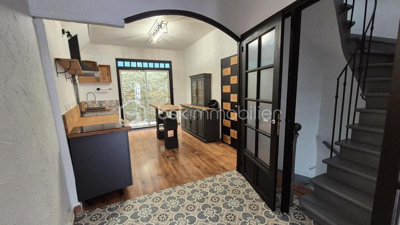 Maison de village - 76 m² - 5 pièces