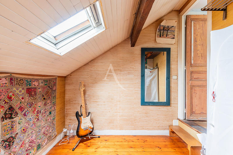 Maison - 100 m² - 5 pièces