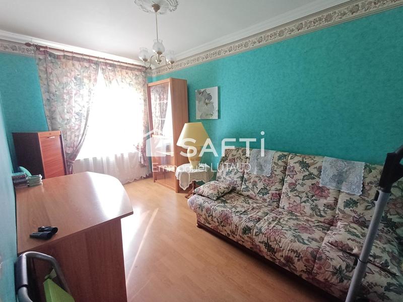 Maison - 92 m² - 7 pièces