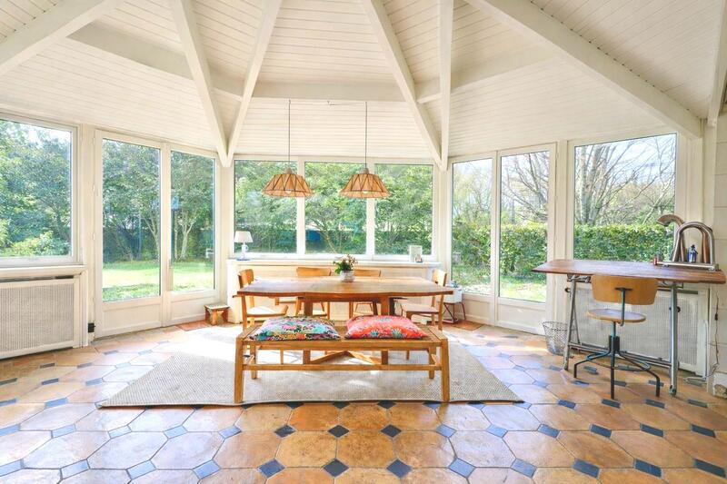 Maison - 218 m² - 9 pièces