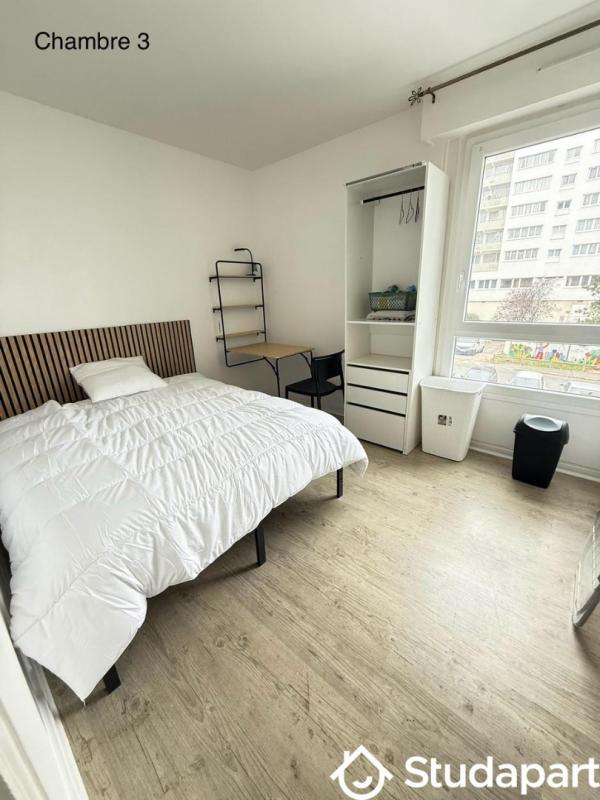 Chambre - 9 m² - 1 pièce