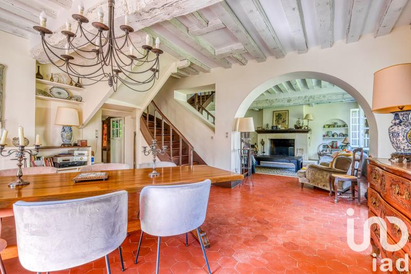 Maison - 315 m² - 11 pièces