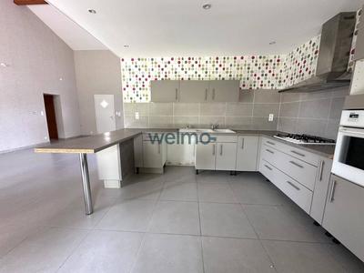 Maison - 165 m² - 5 pièces