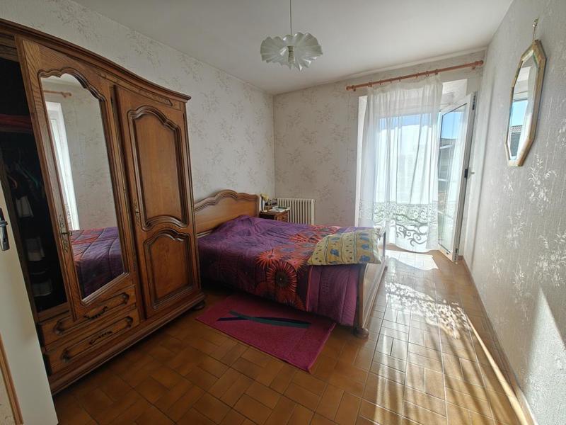 Villa - 99 m² - 4 pièces