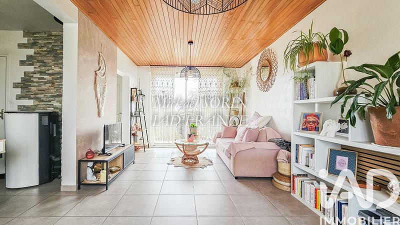 Maison - 102 m² - 6 pièces