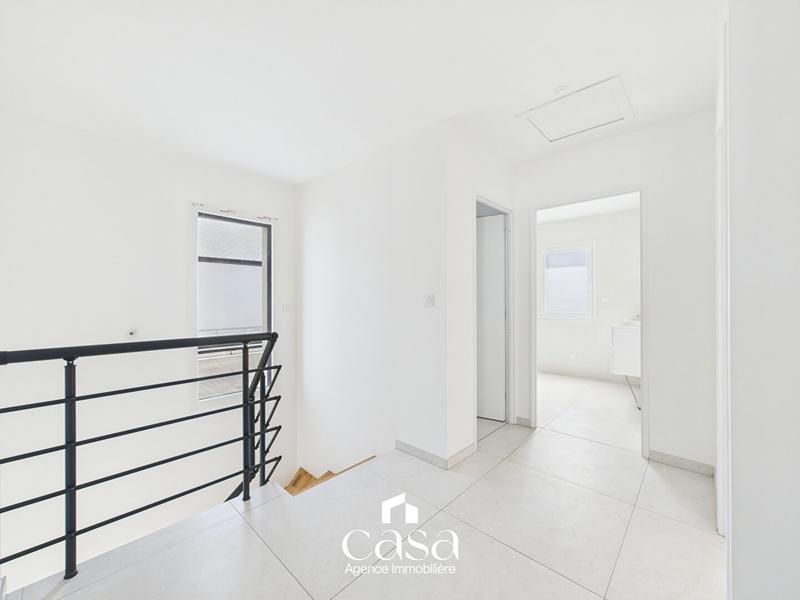 Maison - 142 m² - 6 pièces