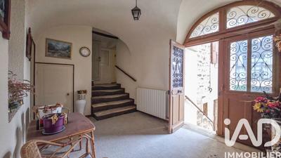 Maison - 141 m² - 6 pièces