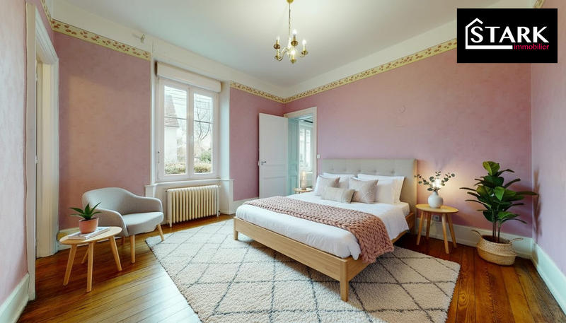 Appartement - 127 m² - 6 pièces