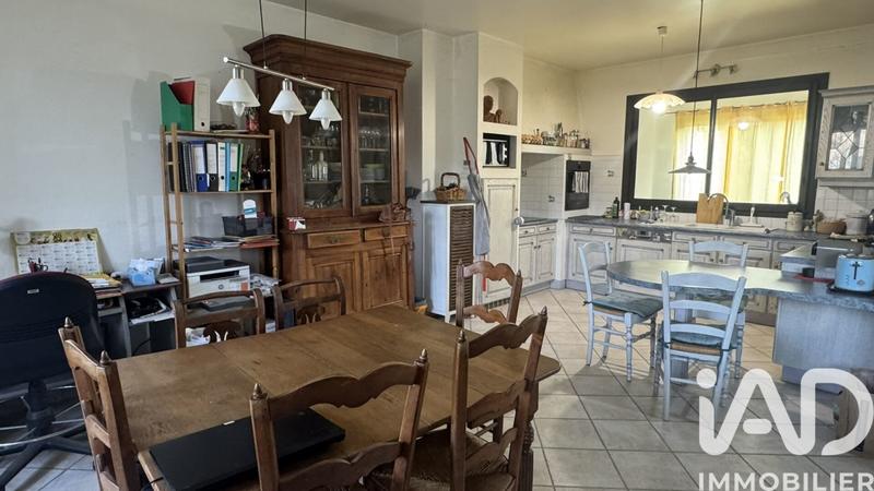 Maison - 192 m² - 5 pièces