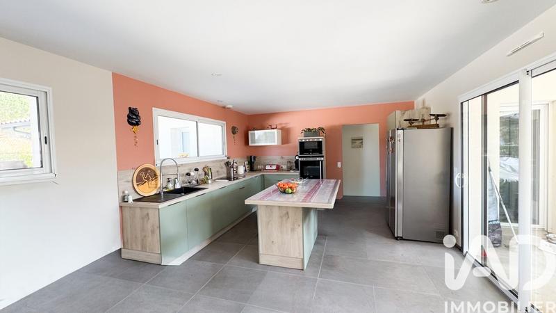 Maison - 169 m² - 7 pièces