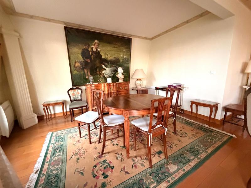 Appartement - 107 m² - 3 pièces