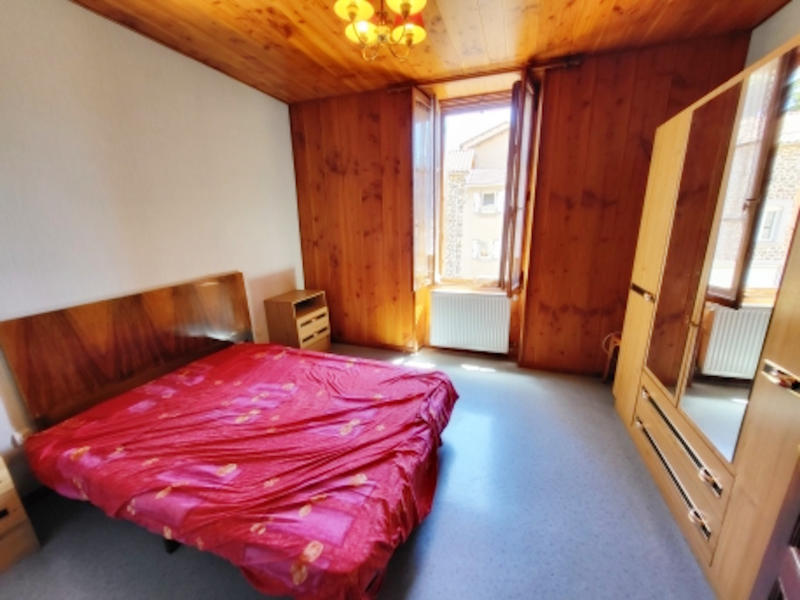 Maison - 205 m² - 12 pièces