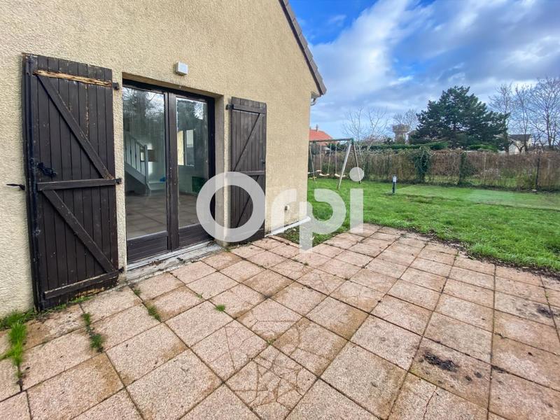 Maison - 176 m² - 8 pièces