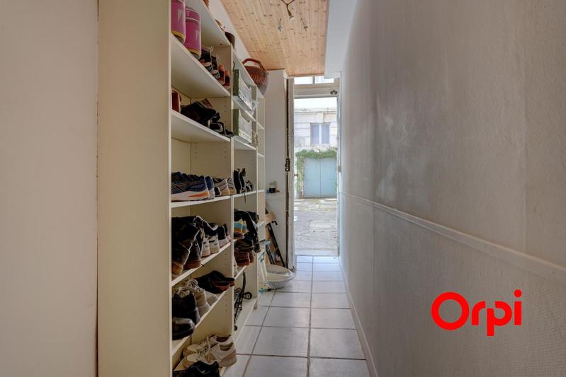 Appartement - 83 m² - 2 pièces